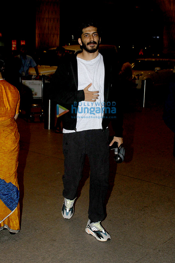 nora fatehi malaika arora evelyn sharma and others snapped at the airport 12