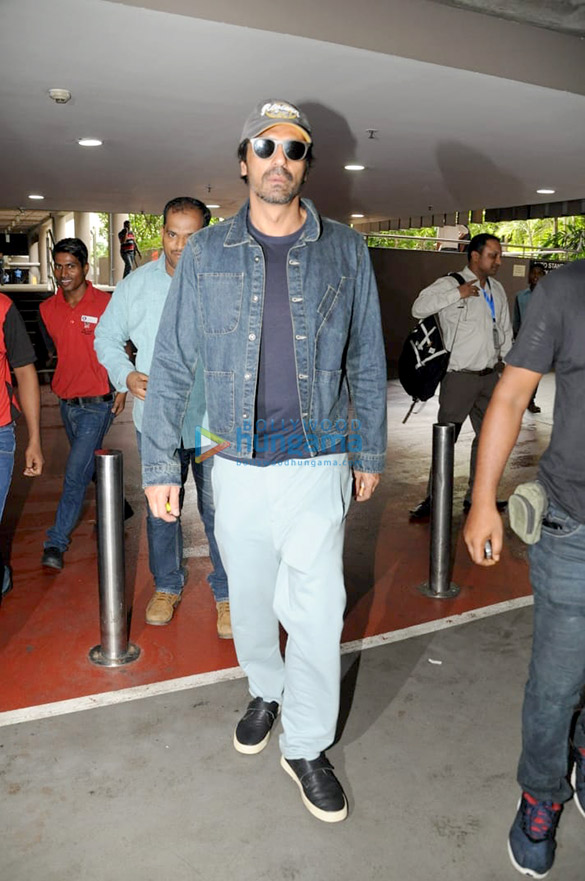 parineeti chopra arjun rampal and arjun kapoor snapped at the airport 3