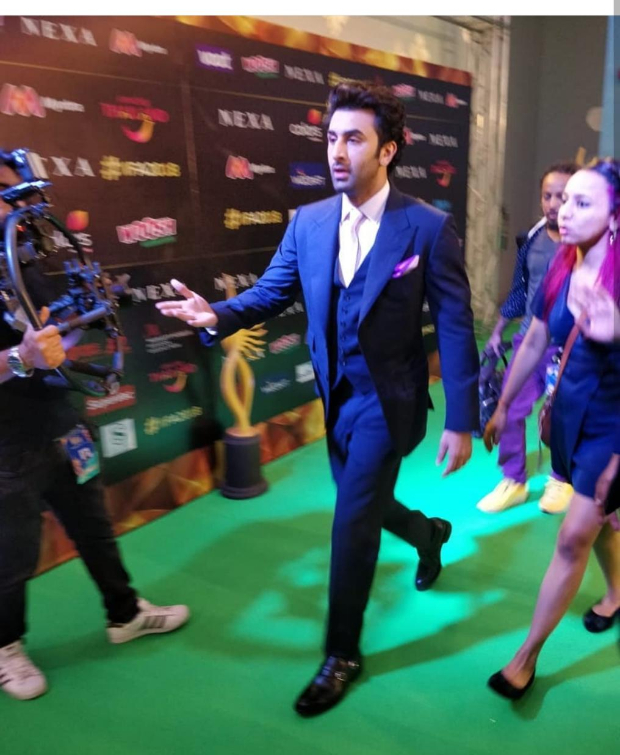 Ranbir Kapoor arrives on the green carpet at IIFA 2018 Awards