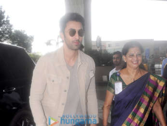 Ranbir Kapoor snapped at the airport leaving to attend the IIFA awards in New York
