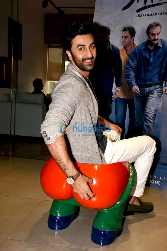 ranbir kapoor snapped during sanju promotions 2