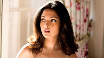 Celebrity Photo Of Riya Sen