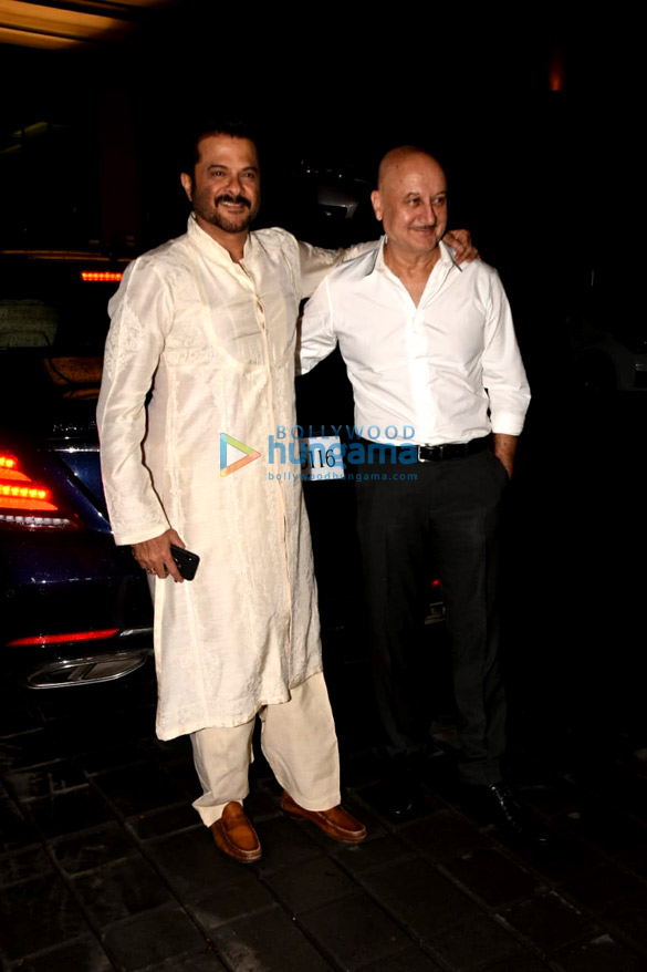 salman khan sonakshi sinha iulia vantur and others snapped at eid party 10