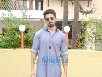 Saqib Saleem snapped celebrating Eid in Bandra