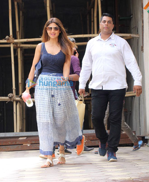 shilpa shetty spotted at a clinic 2