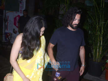 Shruti Haasan snapped with her boyfriend post dinner