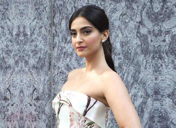 Sonam Kapoor Ahuja heads to London for her birthday Sonam Kapoor Ahuja heads to London for her birthday
