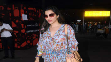 Sophie Choudry and Shahid Kapoor snapped at the airport