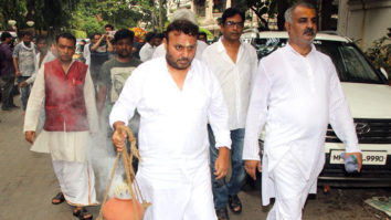 UNCUT: Funeral Ceremony of Director Anil Sharma’s Mother