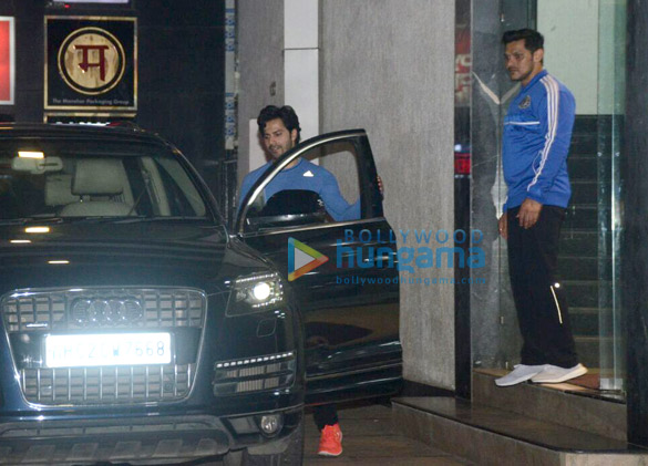 varun dhawan snapped post gym session 1 2