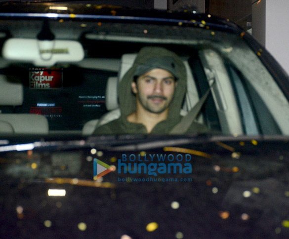 varun dhawan snapped post gym session 6