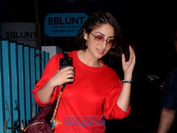 Yami Gautam snapped outside BBlunt salon in Khar