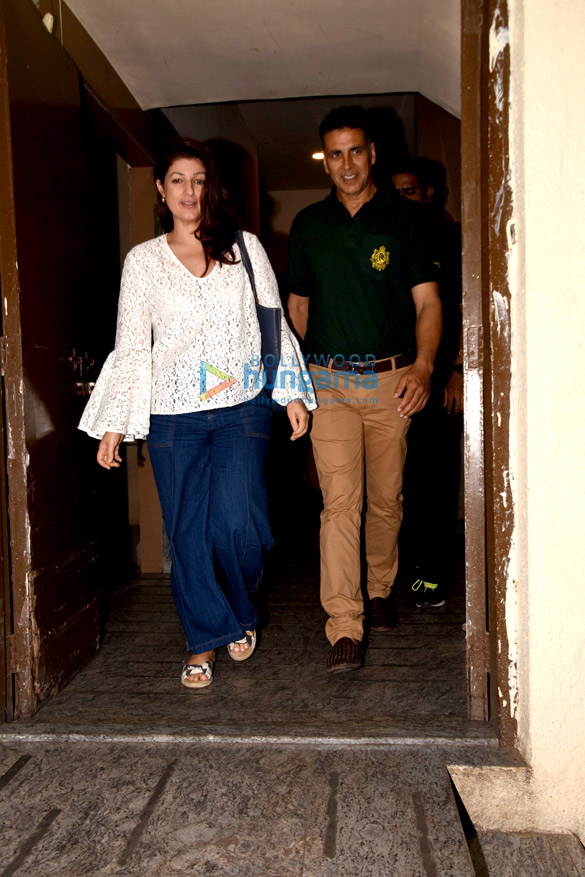 Akshay Kumar, Yami Gautam and Kartik Aaryan snapped at PVR, Juhu Akshay Kumar, Yami Gautam and Kartik Aaryan snapped at PVR, Juhu