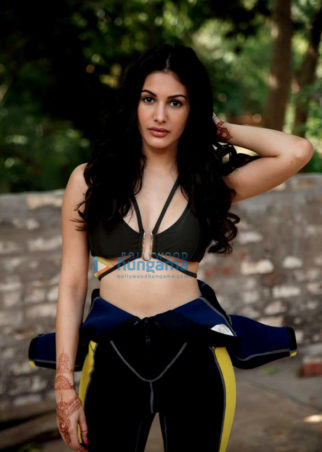 Celebrity Photo Of Amyra Dastur