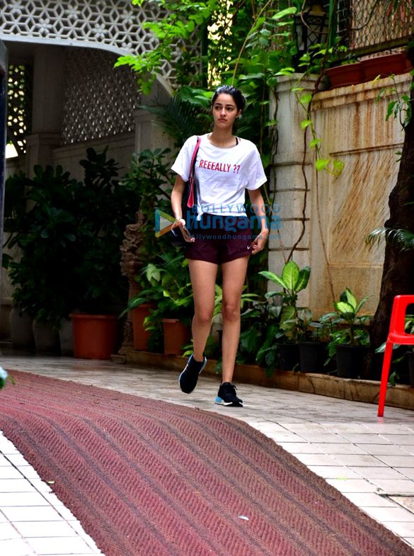 ananya panday snapped at the gym 1