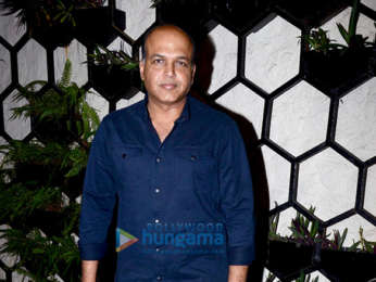 Celebs grace Dinesh Vijan’s birthday bash