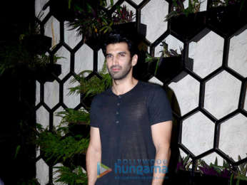 Celebs grace Dinesh Vijan’s birthday bash