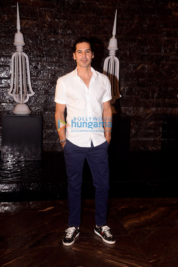 celebs grace kiara advanis birthday bash 4