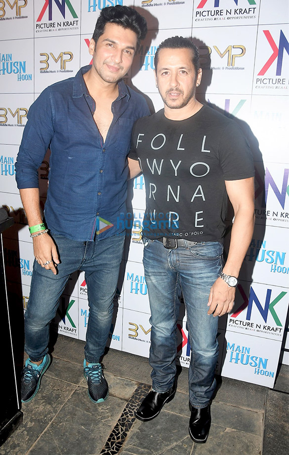 celebs grace the launch of dj sheizwoods single main husn hoon 7