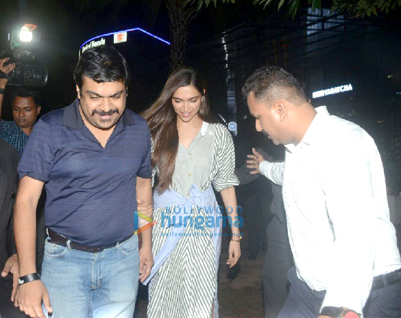 deepika padukone snapped at bkc 2