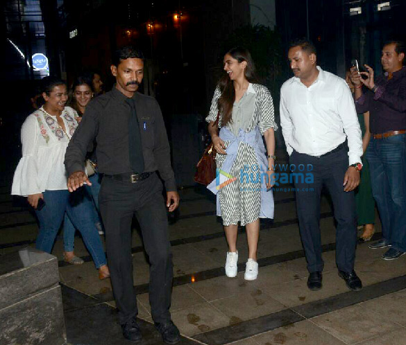 deepika padukone snapped at bkc 3