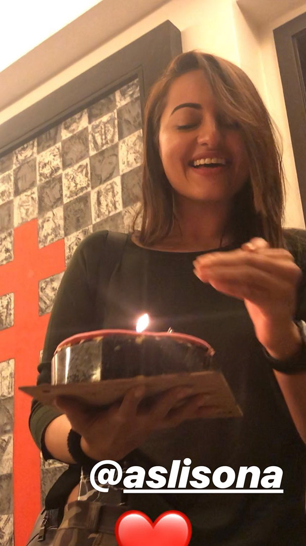 Here’s how Salman Khan’s Dabangg co-star Sonakshi Sinha celebrated Iulia Vantur’s birthday Here’s how Salman Khan’s Dabangg co-star Sonakshi Sinha celebrated Iulia Vantur’s birthday