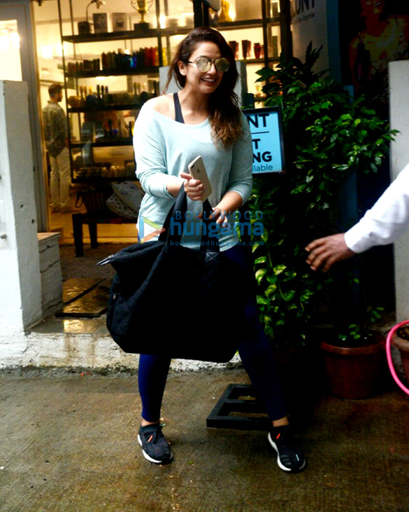 huma qureshi snapped at bblunt salon 1