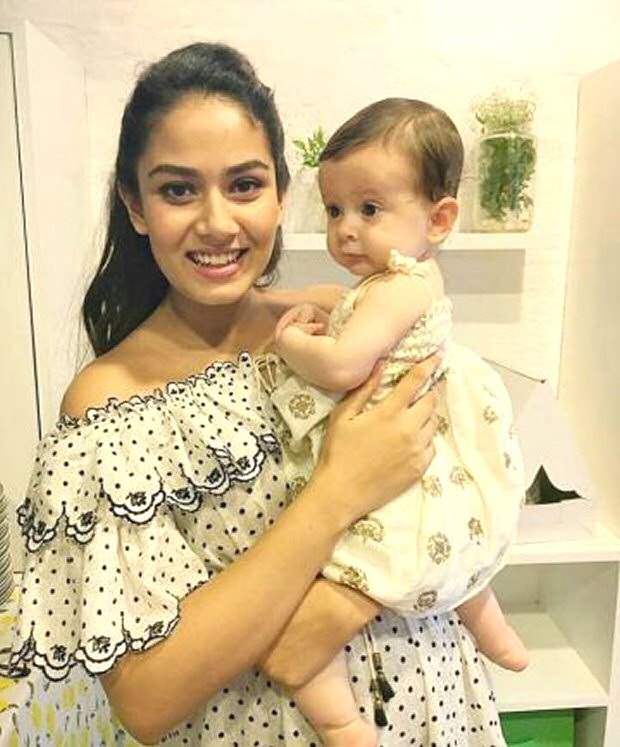 Inside pics - Mira Rajput looks fresh as a daisy at her baby shower, Shahid Kapoor, Ishaan Khatter and Janhvi Kapoor make the occasion special