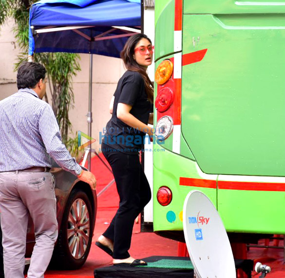 kareena kapoor khan snapped shooting at mehboob studio 4