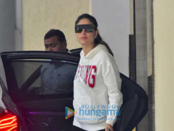 Kareena Kapoor Khan and Karisma Kapoor spotted at Babita’s house