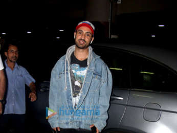 Kartik Aaryan, Diljit Dosanjh and others snapped at the airport