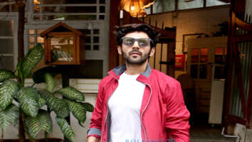 Kartik Aaryan snapped at The Fable Cafe in Juhu
