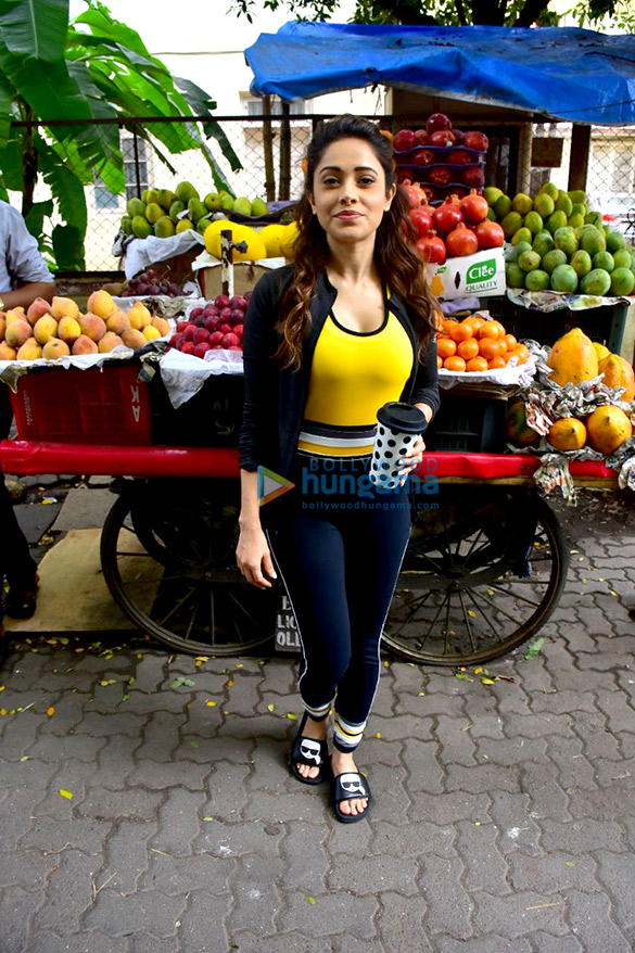 nushrat bharucha snapped in bandra 3