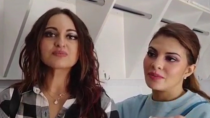 “Past 3 weeks have been so AMAZING”: Sonakshi Sinha | Jacqueline Fernandez | Dabangg Tour “Past 3 weeks have been so AMAZING”: Sonakshi Sinha | Jacqueline Fernandez | Dabangg Tour