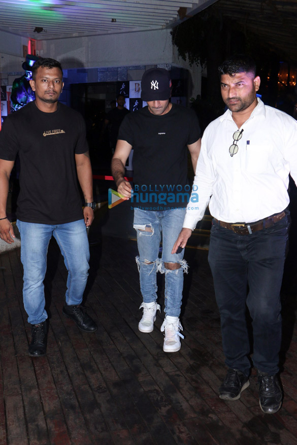 ranbir kapoor dia mirza rajkumar hirani and others grace the success bash of sanju 4