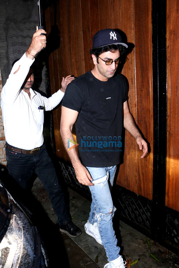 ranbir kapoor dia mirza rajkumar hirani and others grace the success bash of sanju2 1