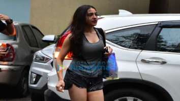 Sara Ali Khan snapped at gym in Bandra