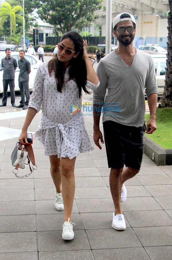 shahid kapoor and mira rajput spotted at yauacha in bkc 2