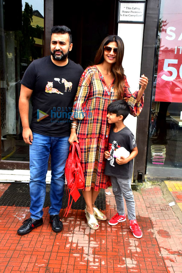 Shilpa Shetty and family spotted after lunch in Bandra