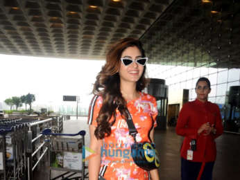 Shruti Haasan, Karishma Sharma and Kiara Advani others snapped at the airport