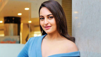 Sonakshi Sinha walks the ICONIC Hall of Fame in HOLLYWOOD & talks about her childhood memories
