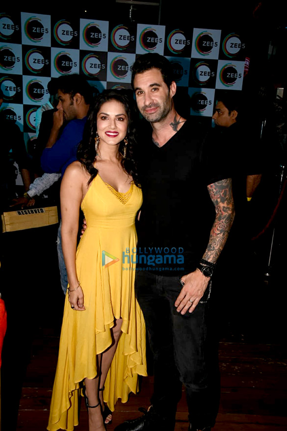 sunny leone and husband daniel weber snapped at the launch of karenjit kaur 6