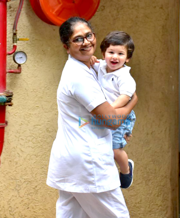 taimur ali khan spotted at playschool 3