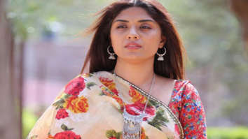 Movie Stills Of The Movie Aakhet