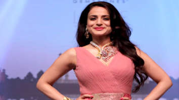 Ameesha Patel, Rimi Sen and others walk the ramp at the All India Gem And Jewellery Domestic Council