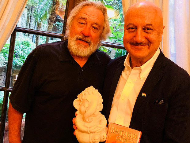 Anupam Kher meets legendary filmmaker Martin Scorsese; gifts Bhagvad Gita to Robert DeNiro at his 75th birthday celebration 