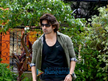 Gurmeet Choudhary and Harshvardhan Rane snapped promoting their film Paltan