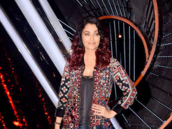 Cast of the film Fanney Khan snapped promoting their film on sets of Indian Idol 10