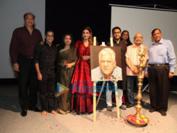 Celebs grace the event held to pay tribute to the late Om Puri