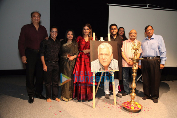 celebs grace the event held to pay tribute to the late om puri 5